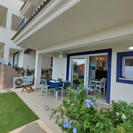 Marisienne Sweet 아파트